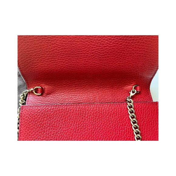 GUCCI LEATHER INTERLOCKING WALLET ON CHAIN (WOC) **Authentic** - Picture 4 of 11